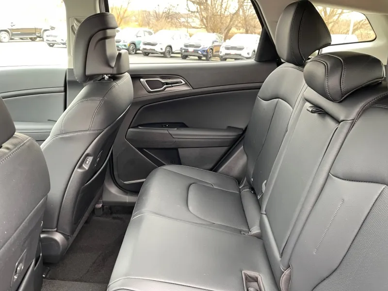 2026 Kia Sportage Hybrid — photo 18 view