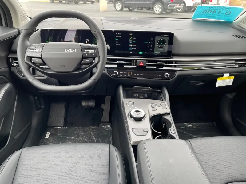 2026 Kia Sportage Hybrid — photo 12 view