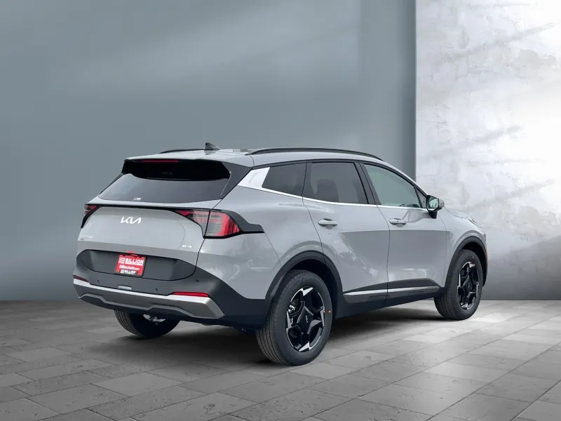 2026 Kia Sportage Hybrid — engine compartment view