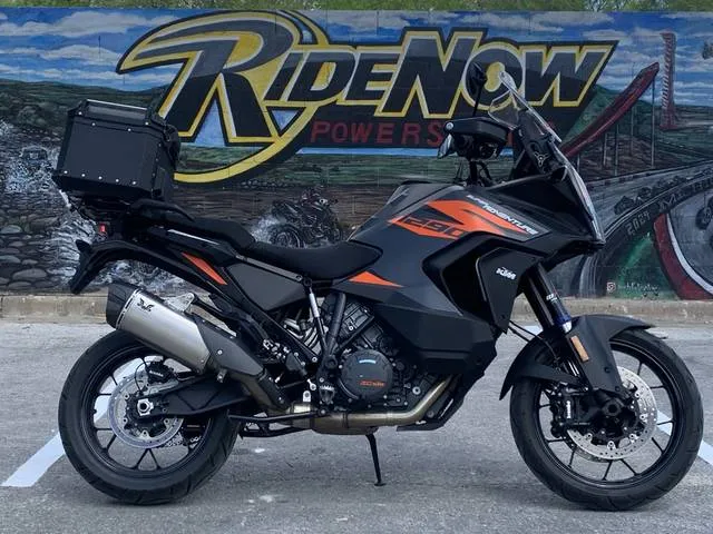 2023 KTM 1290 Super Adventure S — front three-quarter view