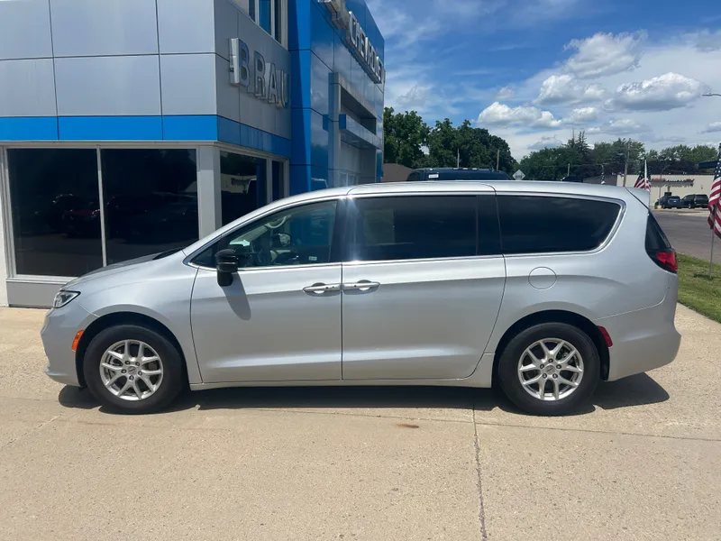 2024 Chrysler Pacifica Touring L in Silver — front three-quarter view