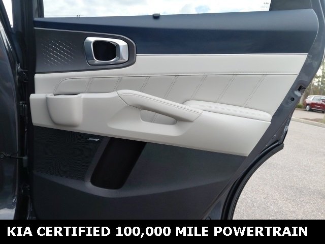 2023 Kia Sorento Plug-In Hybrid — photo 31 view
