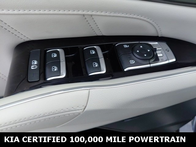 2023 Kia Sorento Plug-In Hybrid — photo 19 view