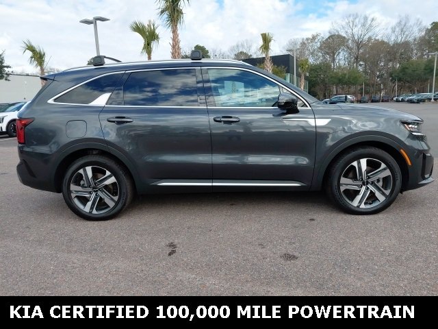 2023 Kia Sorento Plug-In Hybrid — rear three-quarter view