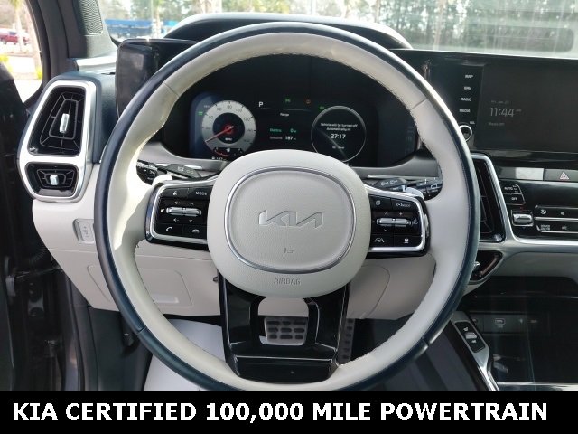 2023 Kia Sorento Plug-In Hybrid — photo 10 view