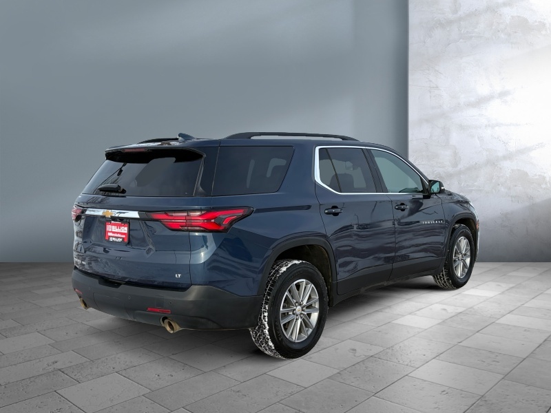 2022 Chevrolet Traverse — rear three-quarter view