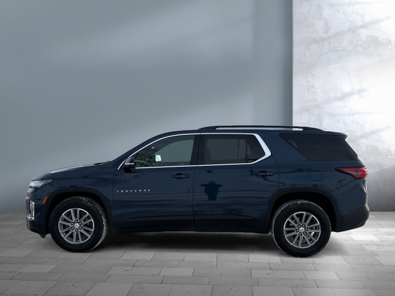 2022 Chevrolet Traverse — photo 7 view