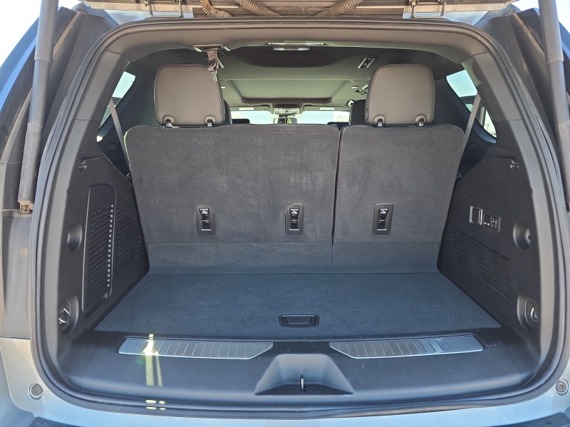 2024 Chevrolet Tahoe — photo 17 view