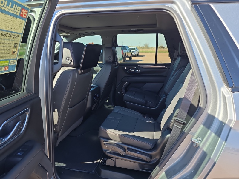 2024 Chevrolet Tahoe — photo 18 view