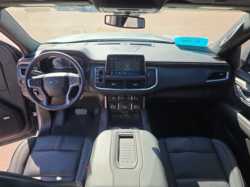 2024 Chevrolet Tahoe — photo 12 view