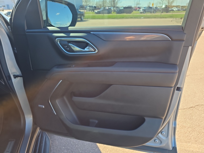 2024 Chevrolet Tahoe — photo 21 view