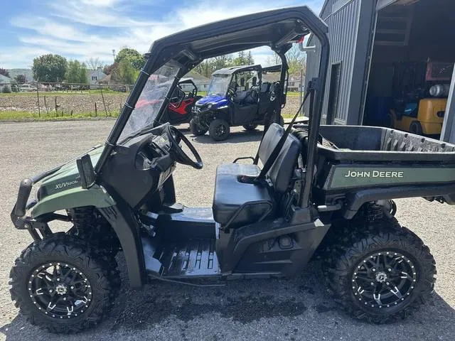 2019 John Deere XUV590M — front three-quarter view