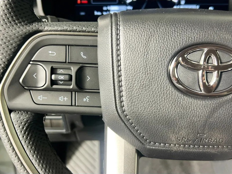 2026 Toyota Tundra 4WD — photo 16 view