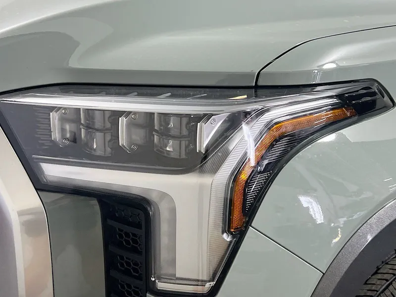 2026 Toyota Tundra 4WD — photo 9 view