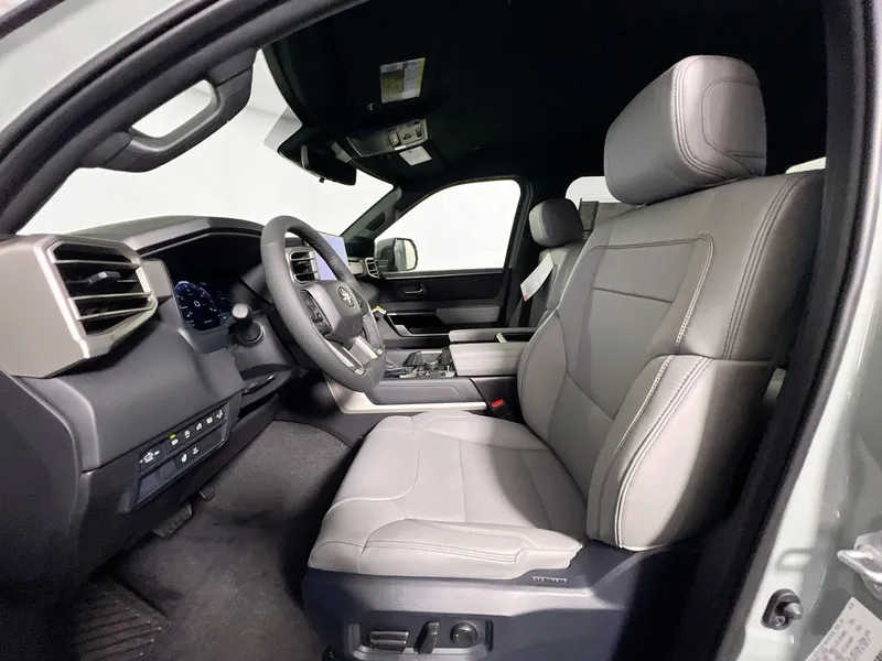 2026 Toyota Tundra 4WD — photo 12 view