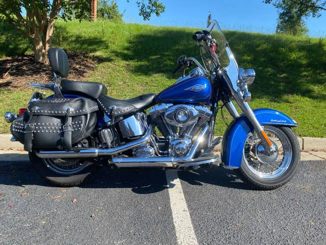 2015 Harley-Davidson® FLSTC - Heritage Softail® Classic — front three-quarter view
