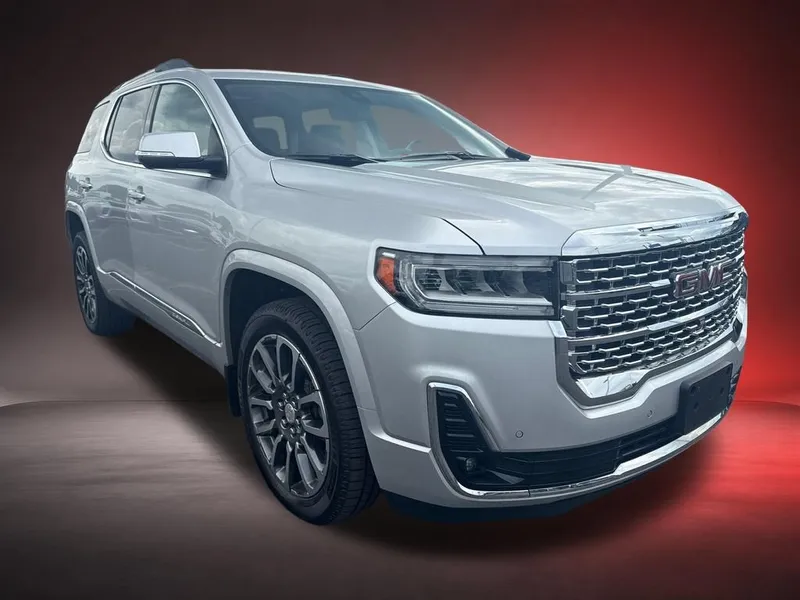 2020 GMC Acadia — rear three-quarter view