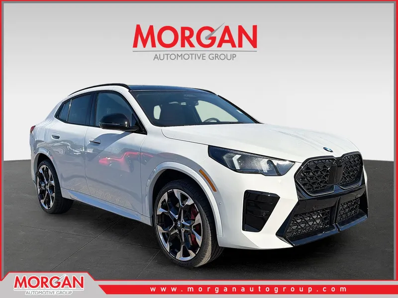2026 BMW X2 xDrive28i in Alpine White — front three-quarter view