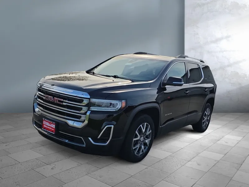 2022 GMC Acadia — front three-quarter view