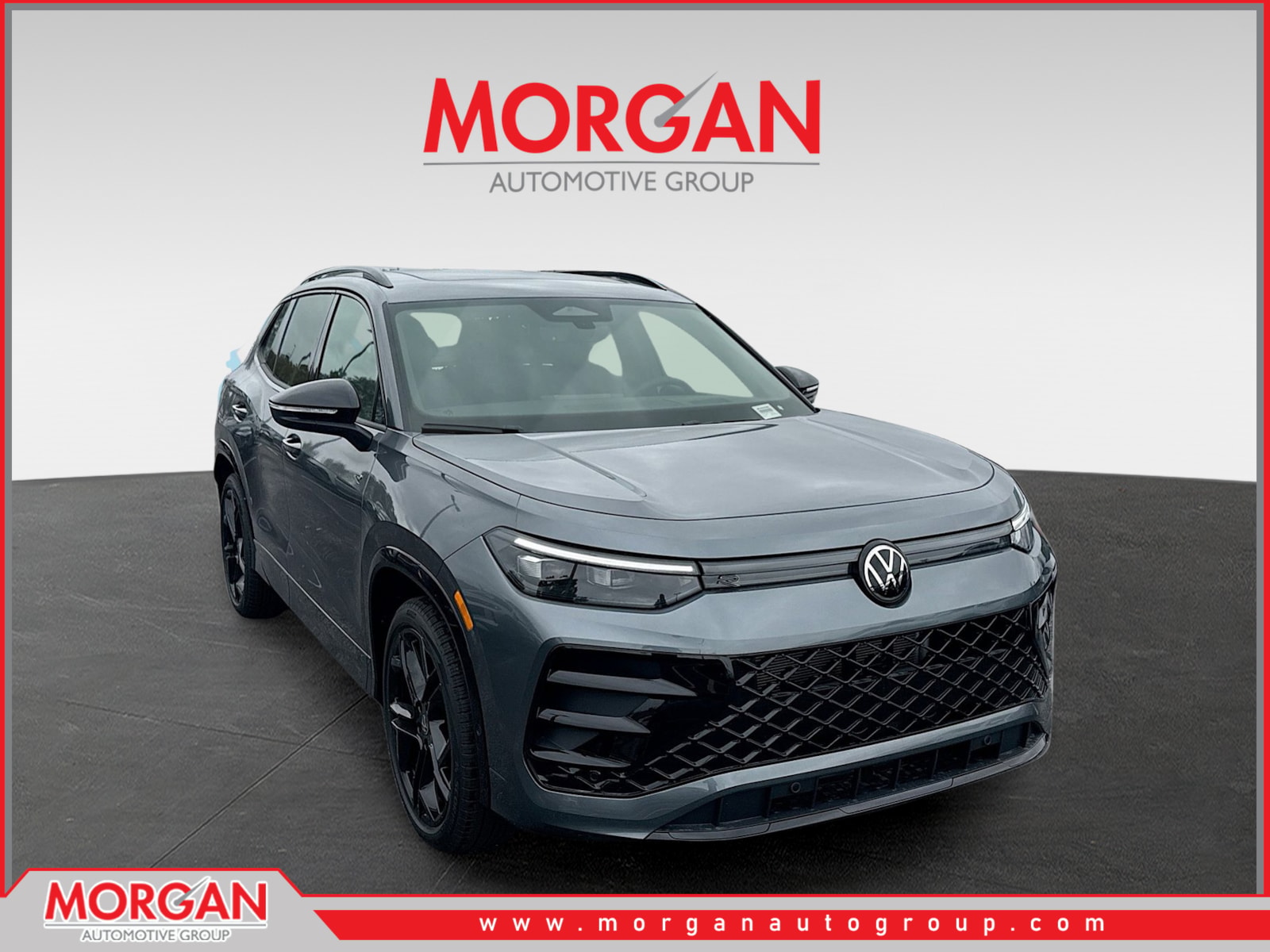 2026 Volkswagen Tiguan SE R-Line Black in Platinum — front three-quarter view