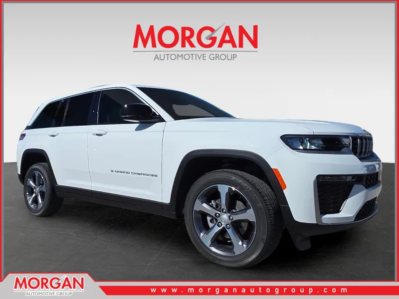 2026 Jeep Grand Cherokee Limited in White — front three-quarter view