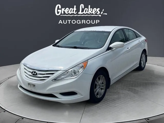 2012 Hyundai Sonata GLS in Shimmering White Mica — front three-quarter view