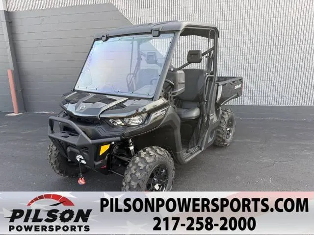 2026 Can-Am® Defender XT HD9 — front three-quarter view