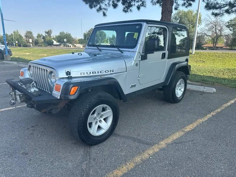 2005 Jeep Wrangler Rubicon in Bright Silver Clearcoat Metallic — front three-quarter view