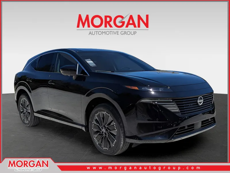 2026 Nissan Murano Platinum in Black — front three-quarter view