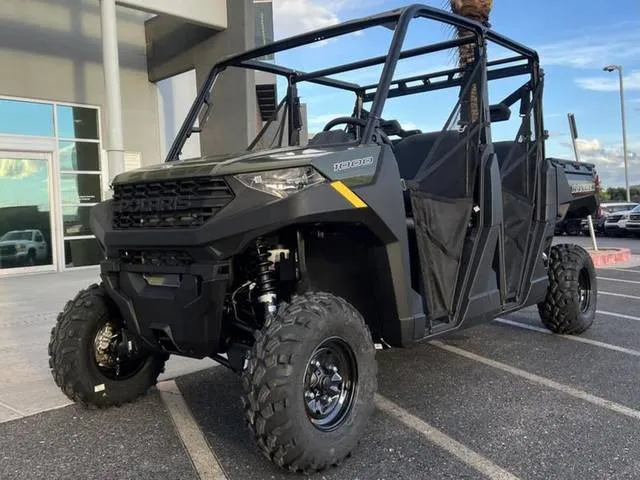 2026 Polaris® Ranger Crew 1000 — front three-quarter view
