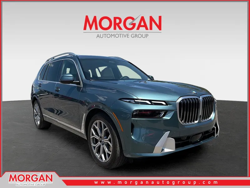 2026 BMW X7 xDrive40i in Blue Ridge Mountain Metallic — front three-quarter view