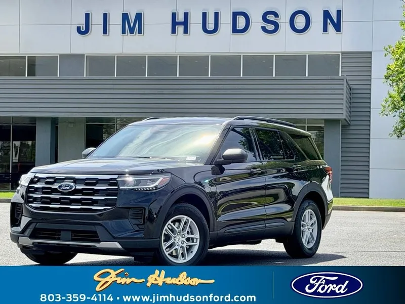 2026 Ford Explorer Active in Black Metallic — front three-quarter view