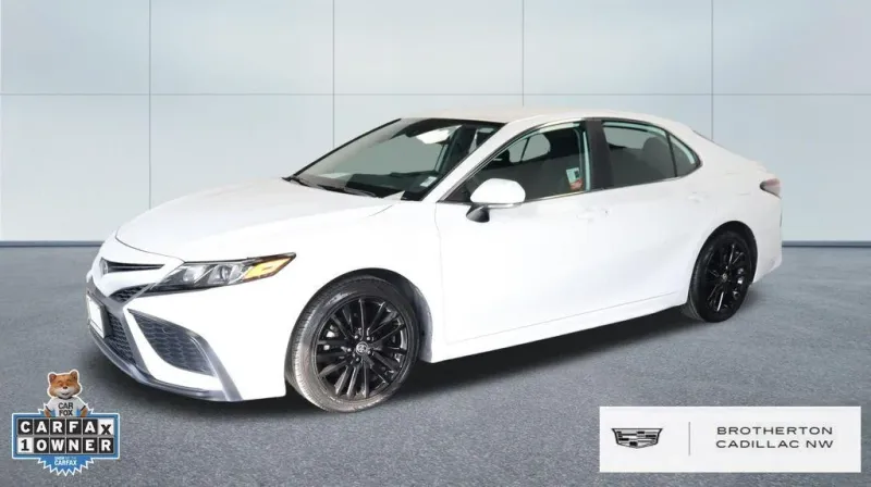 2024 Toyota Camry SE AWD — front three-quarter view