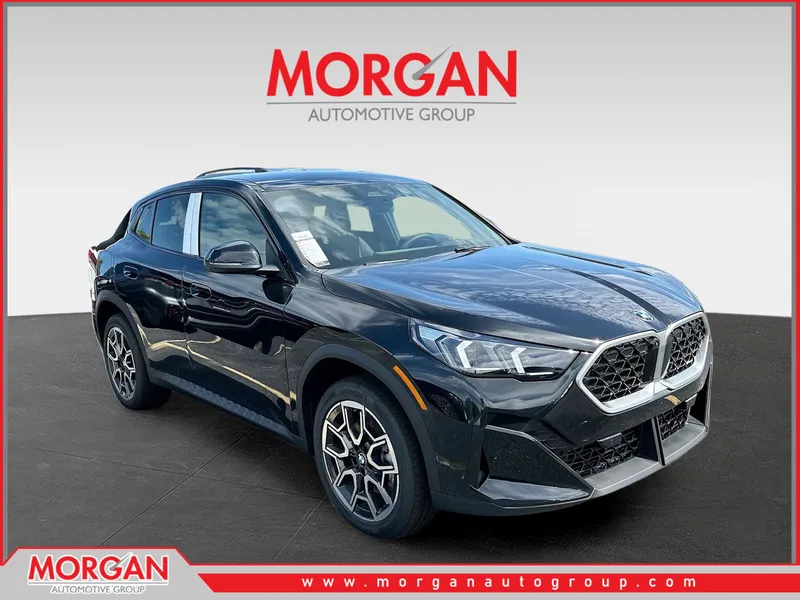 2026 BMW X2 xDrive28i in Black — front three-quarter view