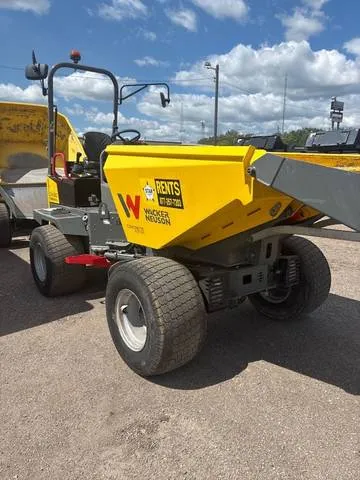 2023 Wacker Neuson DW30 — front three-quarter view