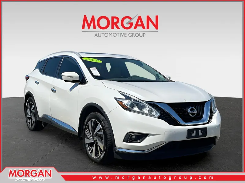 2015 Nissan Murano Platinum in White — front three-quarter view