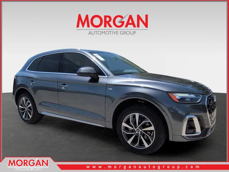2024 Audi Q5 45 S line Premium in Gray — front three-quarter view