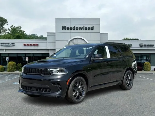 2026 Dodge Durango GT Premium HEMI V8 in Diamond Black Clear-Coat Exterior Paint — front three-quarter view