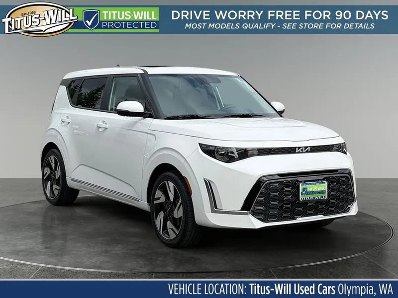2025 Kia Soul GT-Line in Snow White Pearl — front three-quarter view