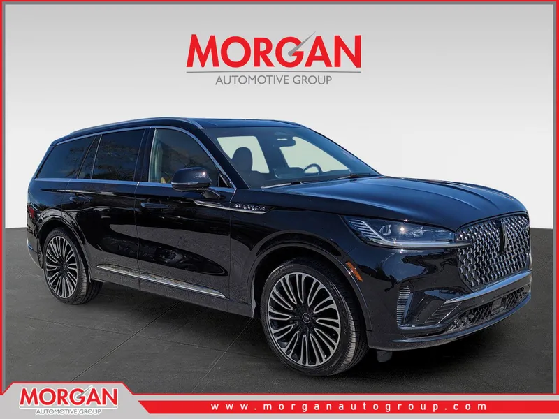 2025 Lincoln Aviator Black Label in Black — front three-quarter view