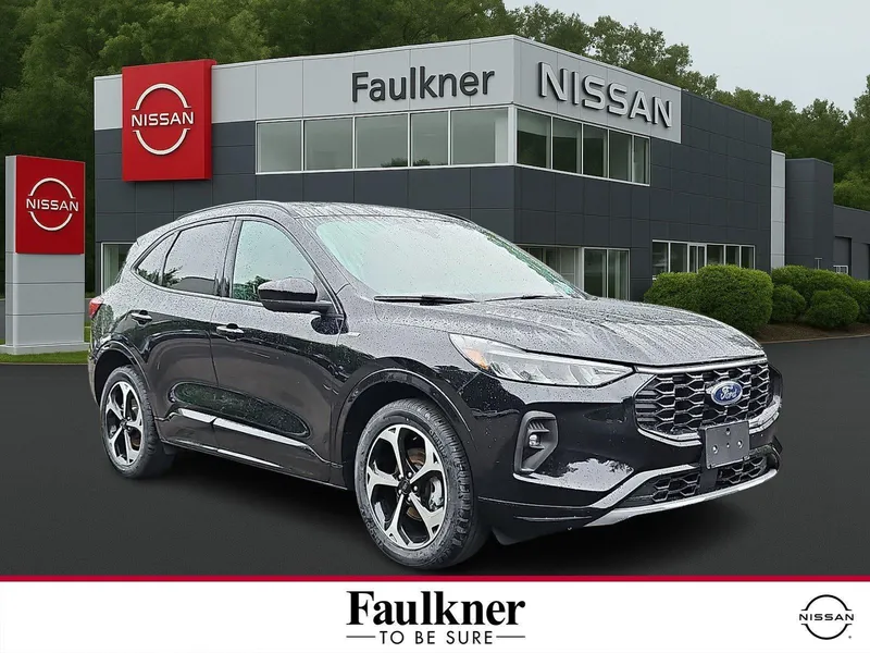 2023 Ford Escape ST-Line Select AWD in Agate Black Metallic — front three-quarter view