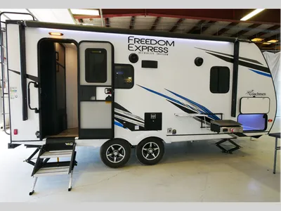 2022 Coachmen RV Freedom Express Ultra Lite