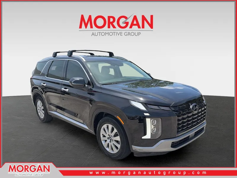 2023 Hyundai Palisade SEL in Abyss Black Pearl — front three-quarter view