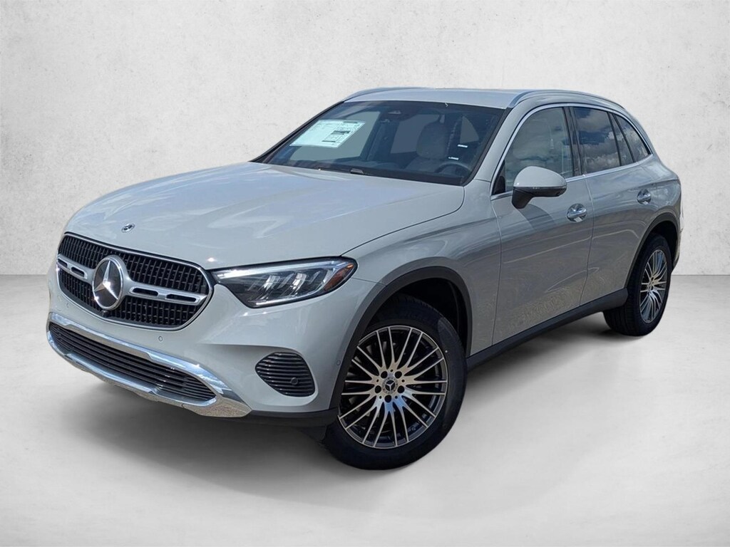 2026 Mercedes-Benz GLC 300 GLC 300 SUV in MANUFAKTUR Alpine Gray — front three-quarter view