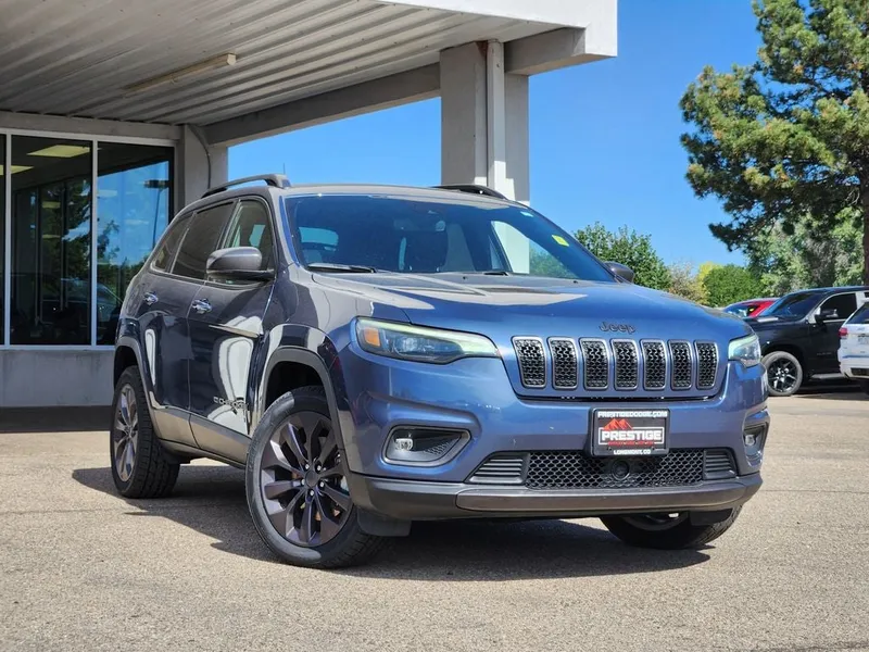 2021 Jeep Cherokee 80th Anniversary 4x4 in Slate Blue Pearlcoat — front three-quarter view