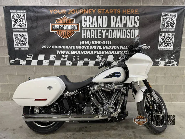 2026 Harley-Davidson® FXLRST - Low Rider® ST — front three-quarter view