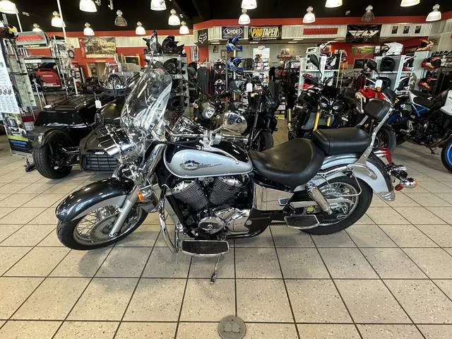 2003 Honda VT750CDC — front three-quarter view