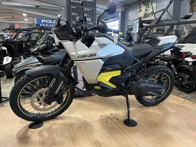 2025 Can-Am® Origin '73 — front three-quarter view