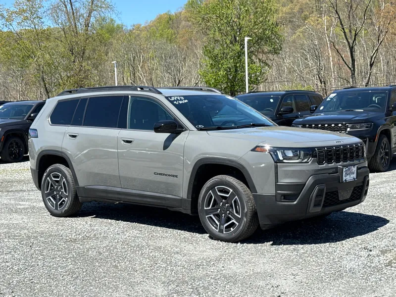 2026 Jeep Cherokee Laredo in Sting-Gray Clearcoat — front three-quarter view