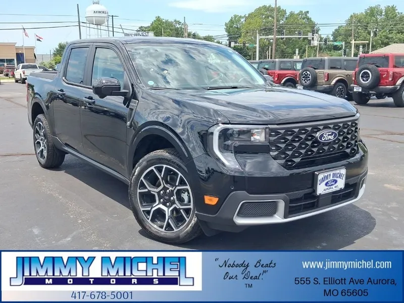 2026 Ford Maverick Lariat in Shadow Black — front three-quarter view